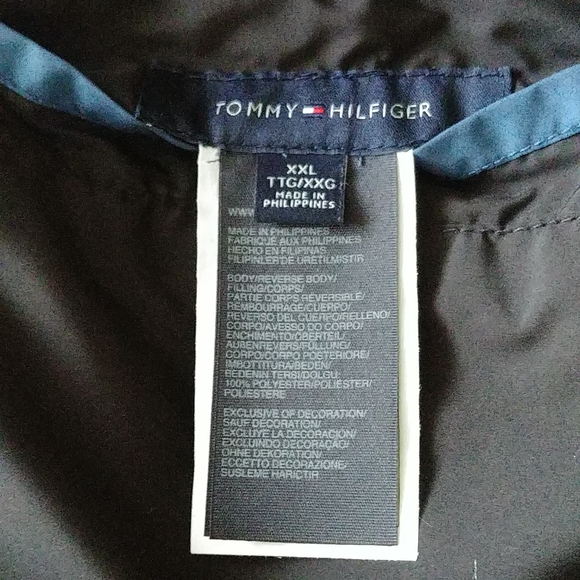 Tommy Hilfiger, XXL, REVERSIBLE Jacket. GREAT CONDITION - Picture 9 of 11